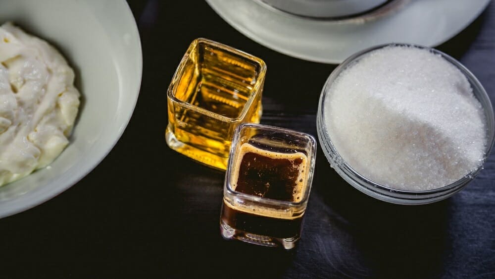 10 Best Rum Substitutes For Baking & Cooking