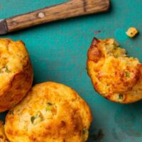 14 Amazing Apple Cheddar Muffin Recipes