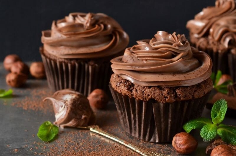 15 Amazing Chocolate Cupcake Recipes