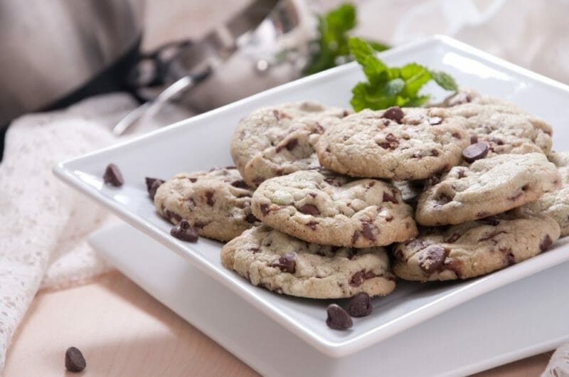15 Mint Chocolate Chip Cookie Recipes You Can Try Tonight