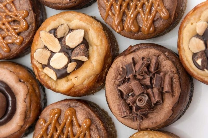15 Stunning Chocolate Mini Cheesecake Recipes