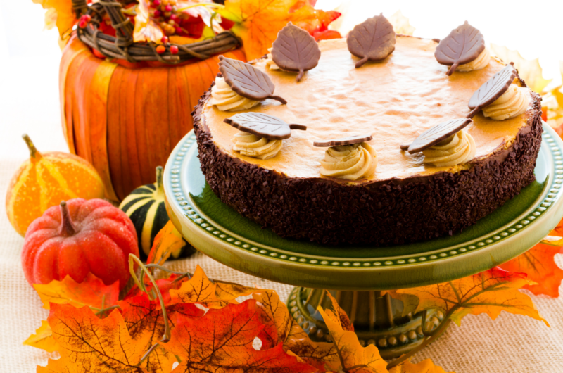 30 Best Thanksgiving Cake Recipes