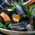 What Do Mussels Taste Like: Slimy, Fishy or Gummy