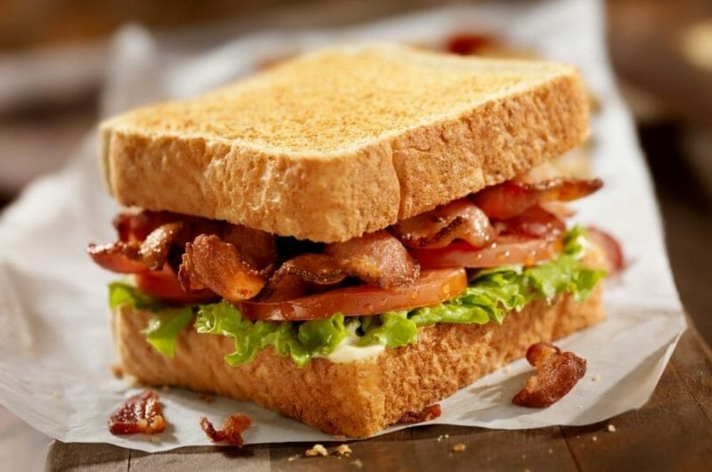 What Should I Serve With a BLT Sandwich? Top 10 Side Dishes