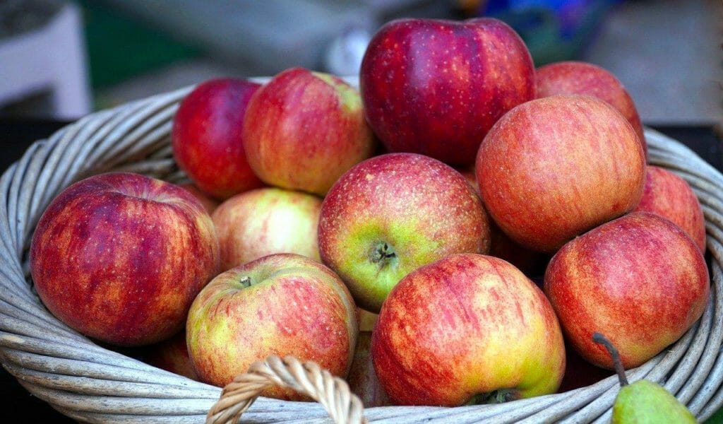 Apples - foods that start with A