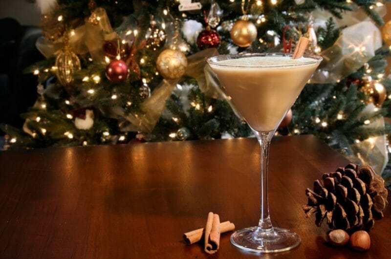 11 Holiday Cocktails: The Best For Celebrating