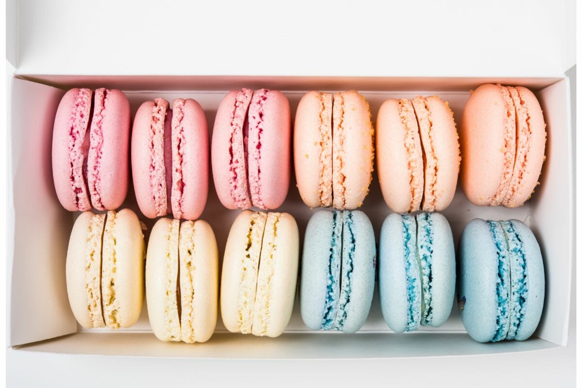Buy Specialized Macaron Boxes