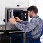 Can Stainless Steel Be Used In A Microwave?
