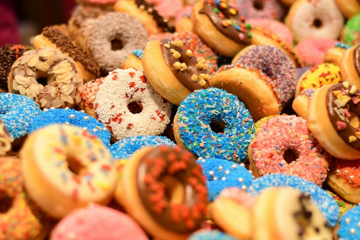 The Essential Guide To Donuts: 14 Different Types