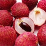 What Do Lychees Taste Like? & How Do You Eat Them?