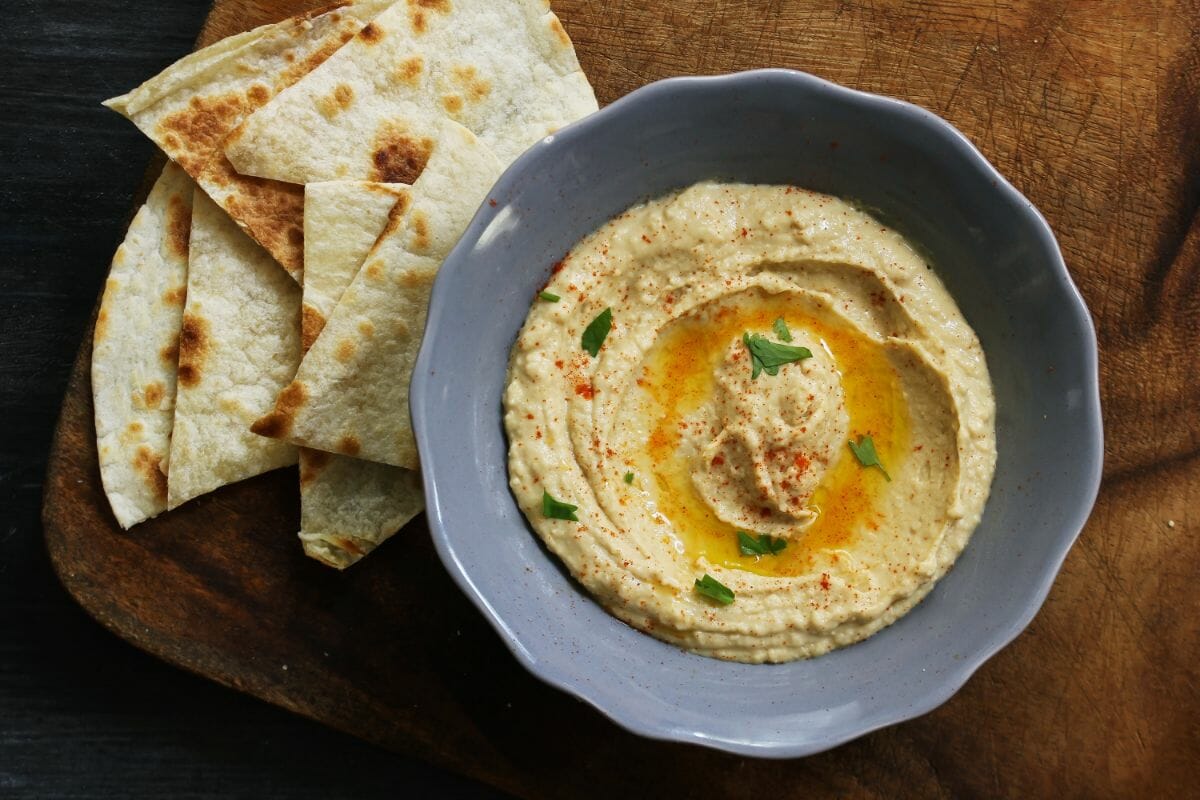 How Long Does Hummus Last