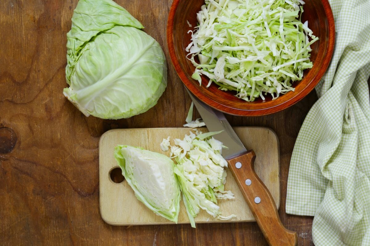 How Do You Prepare Raw Cabbage?