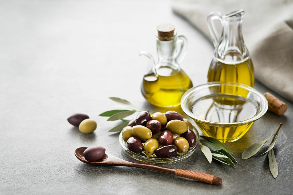 What Are The Benefits Of Using Olive Oil 