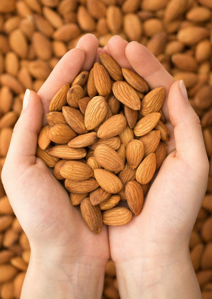 Almonds as water chestnuts substitute