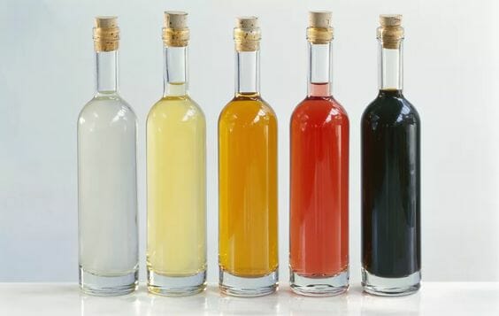 17 Perfect Recipe Substitutes Of White Vinegar To Use