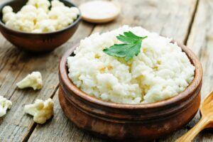 15 Awesome Paleo Smashed Garlic Cauliflower Recipes